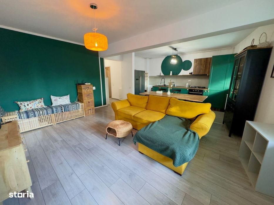 3 camere Semidecomandat | 2 bai | Parcare | Mobilat Utilat | Curte