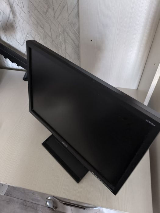 Монитор от acer 60hz