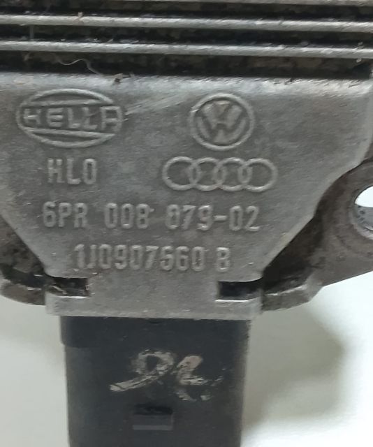 Senzor  nivel ulei  00807902 Volkswagen VW Passat B5.5 (facelift) ser