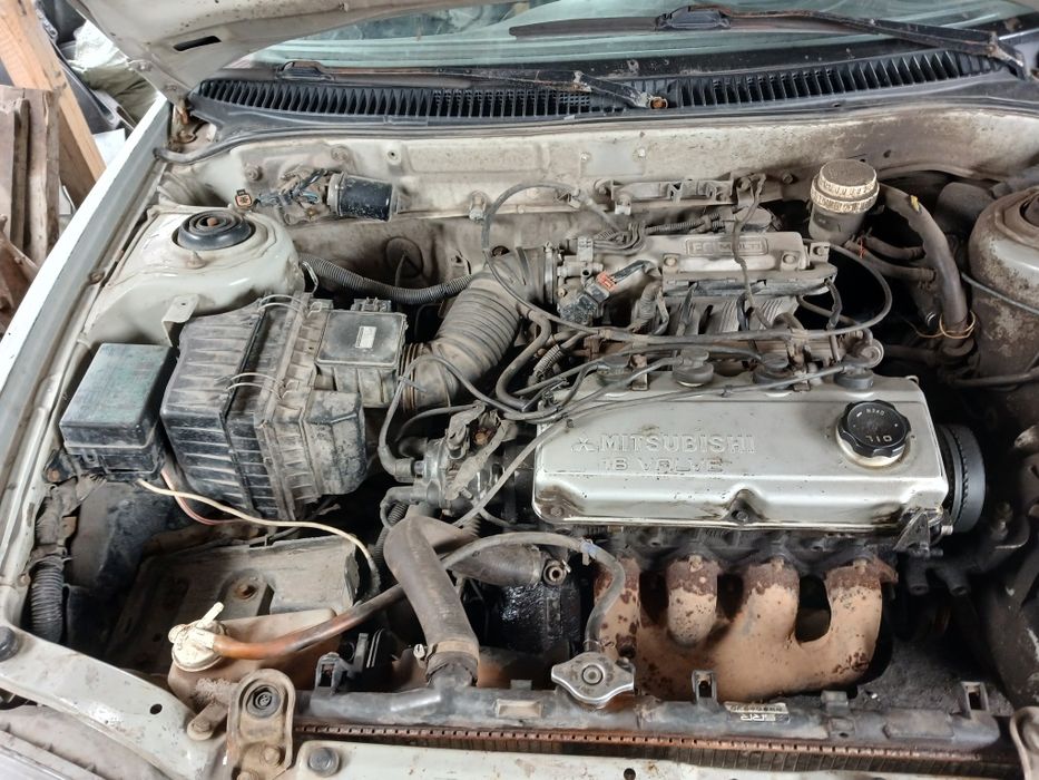 Продам митсюбиси лансер  по болтами
