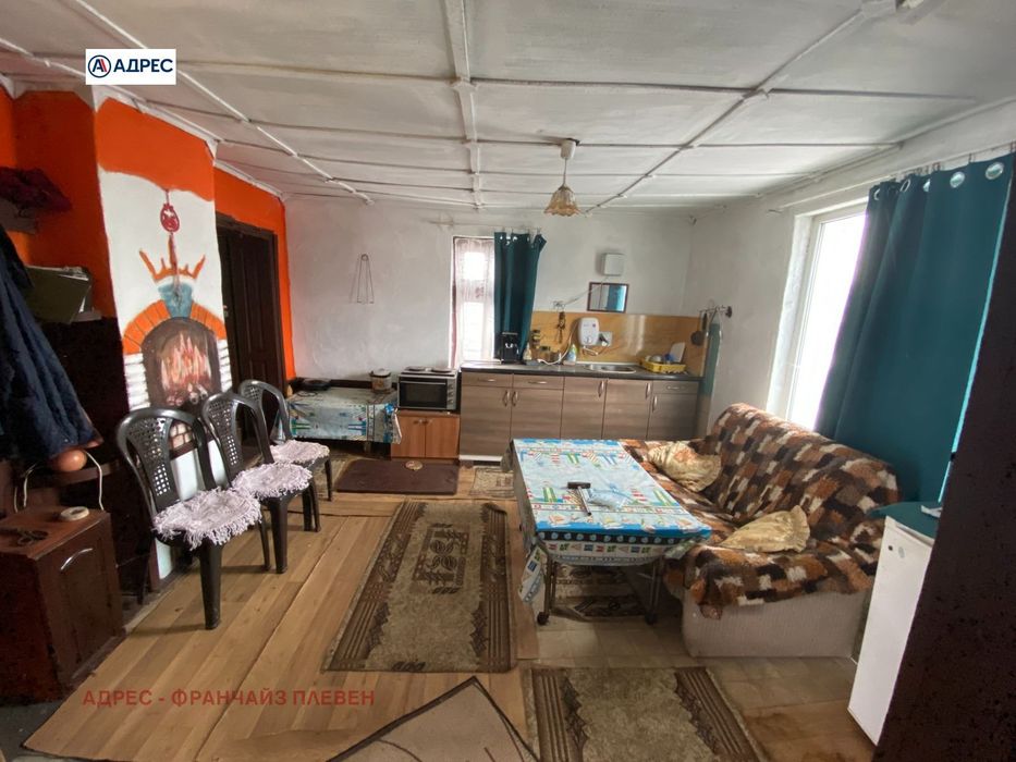 Продава се Къща в с. Чирен, Област Враца - 67 кв.м за 284 €/кв.м - Снимка #3