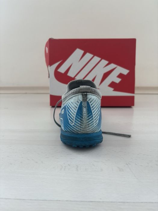 Nike стоножки за футбол