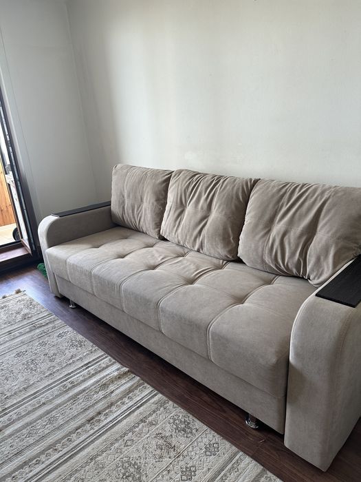 Продам диван в отличном состоянии