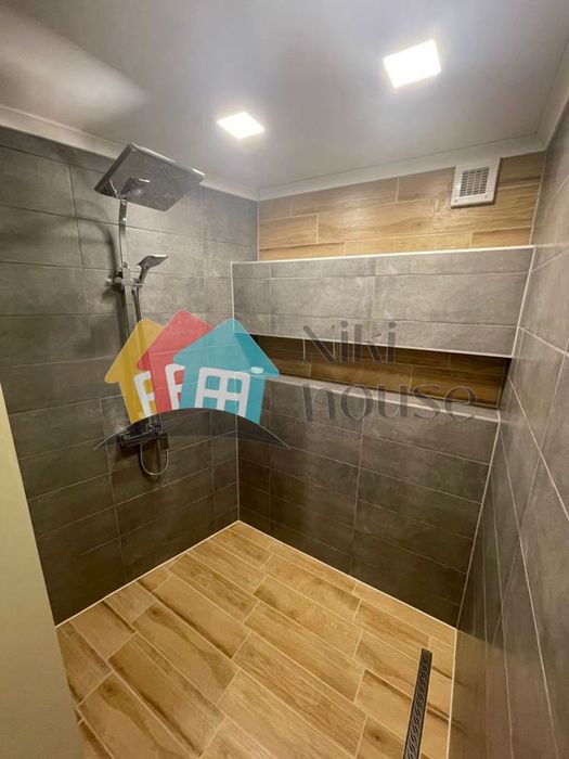 Продава се Тристаен апартамент в Варна, м-т Траката - 90 кв.м за 2156 €/кв.м - Снимка #11