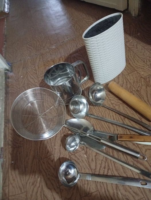 Кухонная посуда.