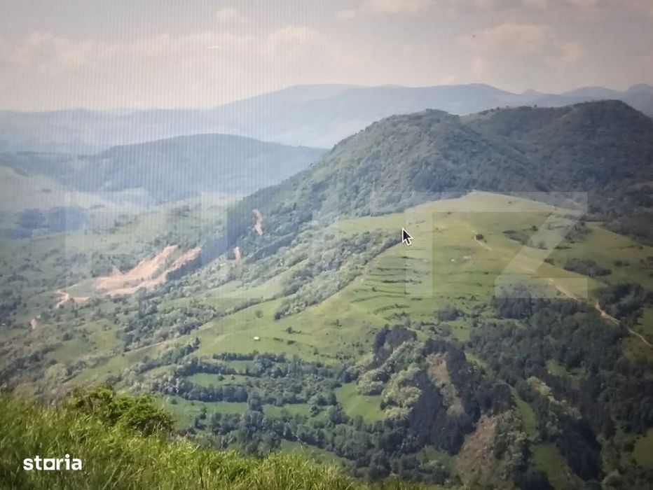 Teren cu GRANIT – oportunitate strategica pentru exploatare miniera,