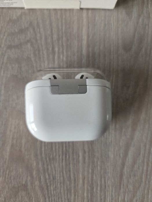 Samsung Galaxy Buds 3 white