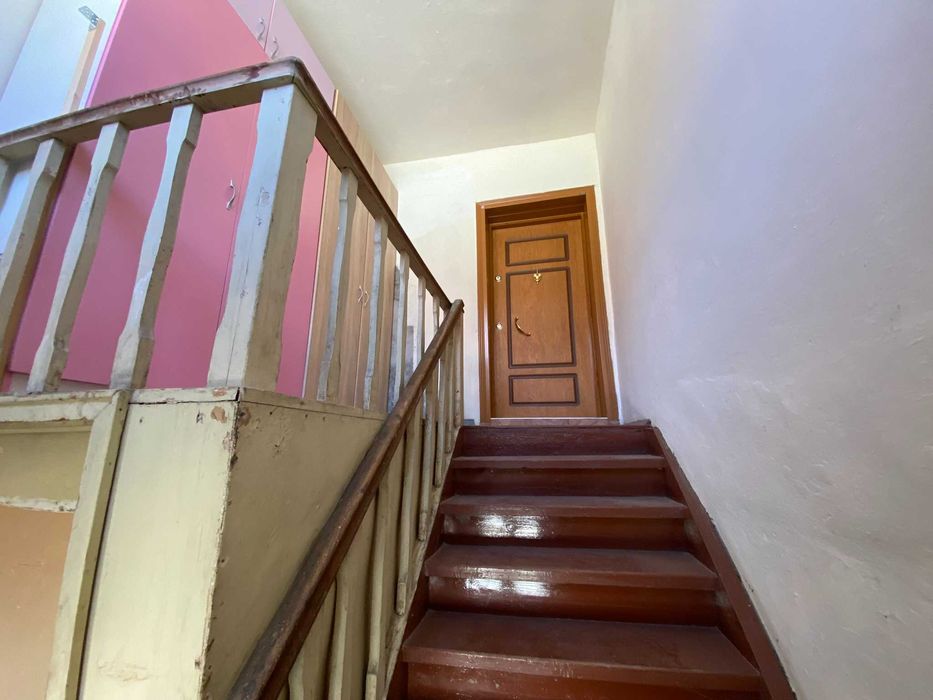 Продава се Четиристаен апартамент в Добрич, Център - 130 кв.м за 1001 €/кв.м - Снимка #16