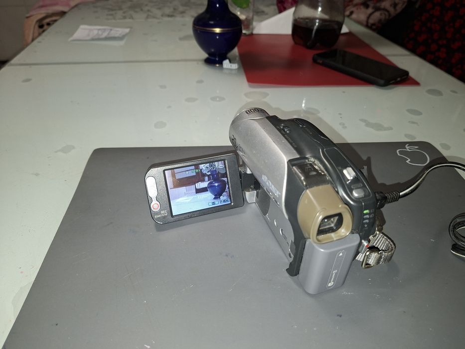 MiniDVD / RW handycam Sony DCR-DVD92E, funcțional, de colecție, cu încărcător