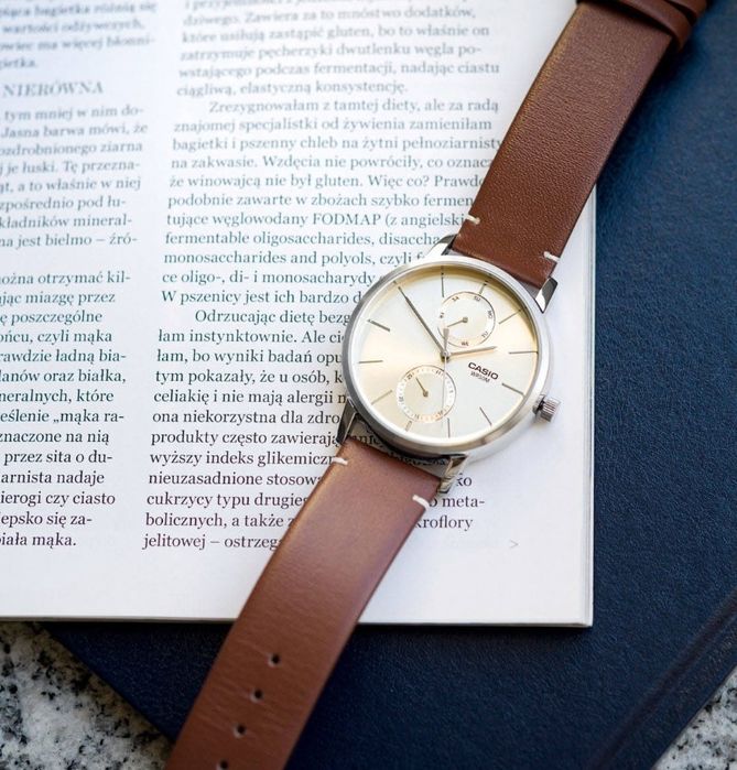 Мъжки часовник CASIO MTP-B31OL-9AVEF НОВ