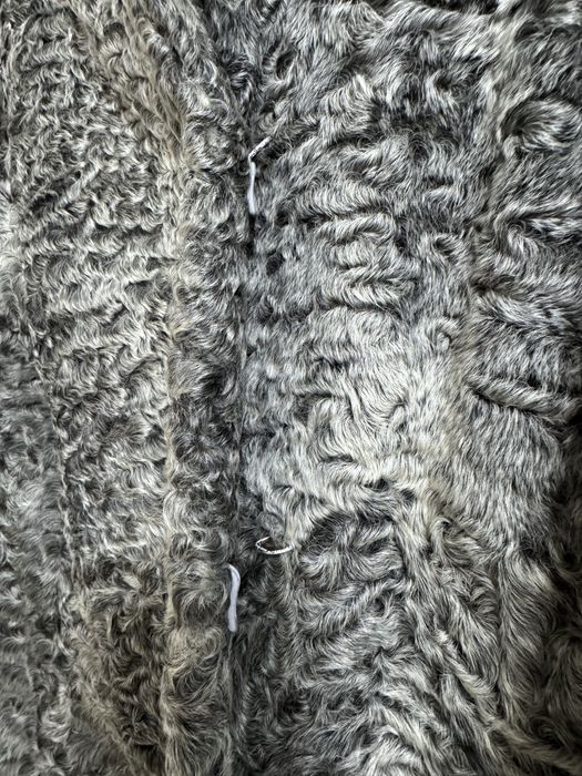 Продам шубу КАРАКУЛЬЧА