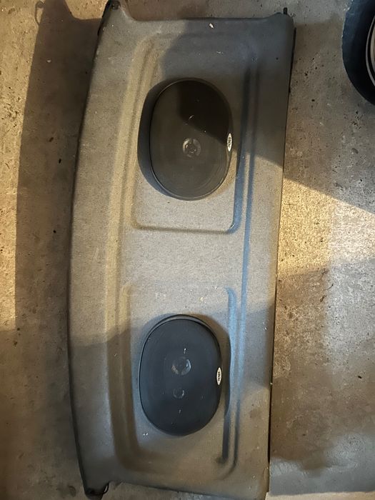 Кора за багажник