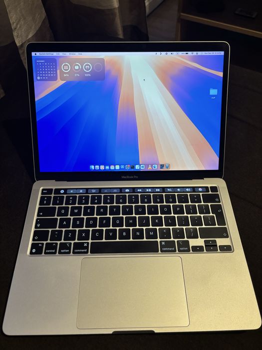 Mac book pro 13 inch M1 512gb