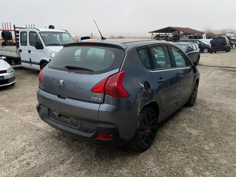 Dezmembrez piese Peugeot Pejo 3008