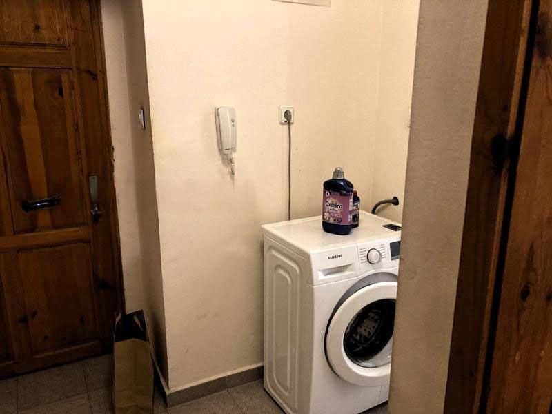 Дава се под наем Едностаен апартамент в София, Хладилника - 48 кв.м за 397.8 € - Снимка #4