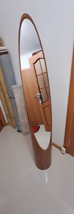 Зеркало отдельностоящее