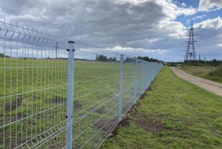 Executam garduri și porți la comanda clientului