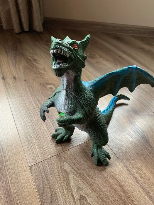 Vand Dinozaur/Dragon Interactiv