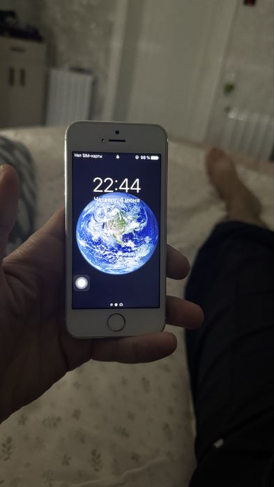 iPhone 5 s тиник холатда 10/10 гарантия