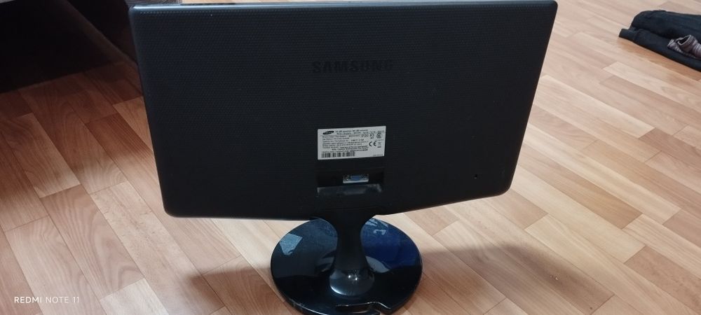 Продам монитор samsung
