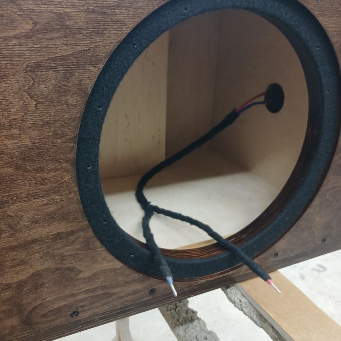 Короб ящик для 12 сабвуфера