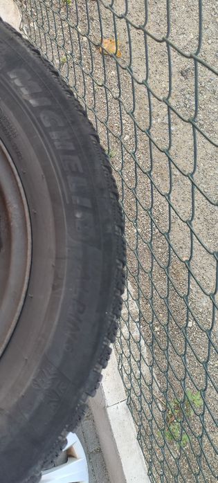 Продавам джанти "15"  с гуми