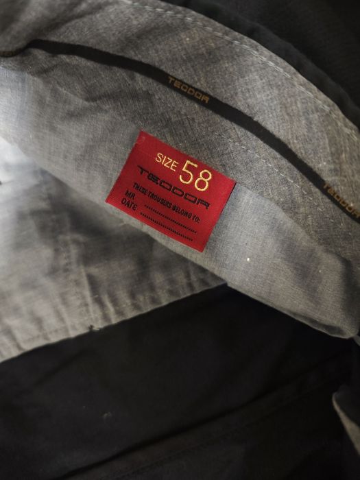 Мъжки костюм TEODOR - черен