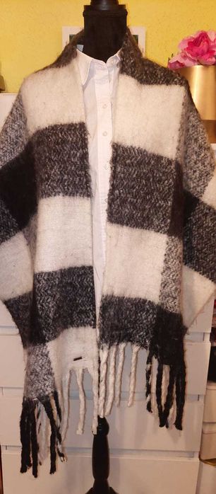 Fular/sal gros alb/negru Hollister superb TRANSPORT GRATUIT