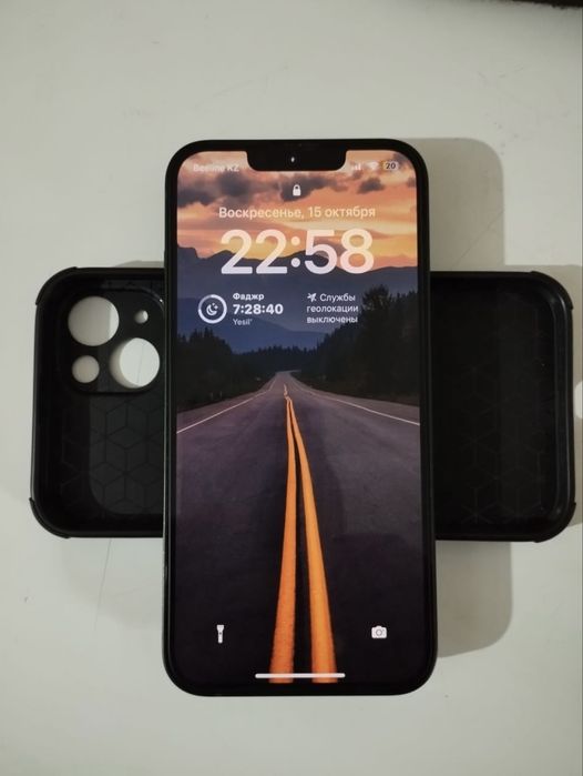 Продам айфон 13 в хорошем состоянии