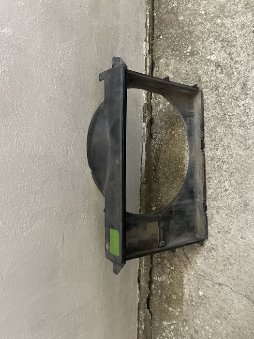 Диффузор BMW E38