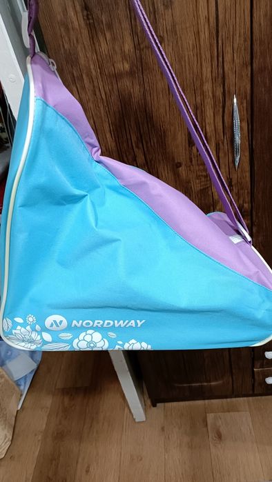 Продам коньки (размер 40)