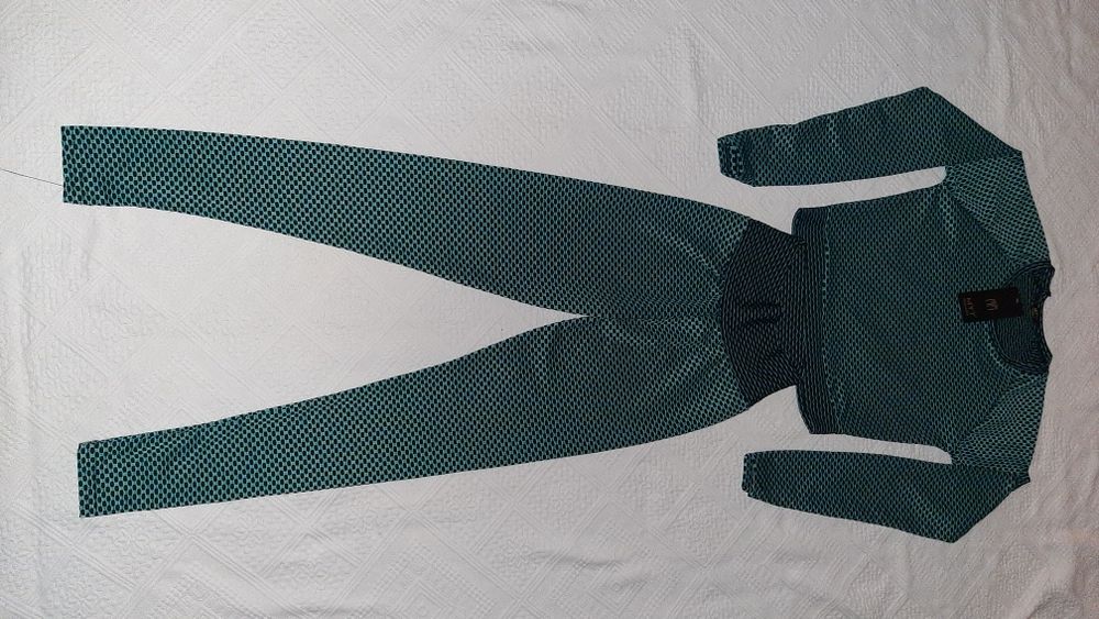 Compleu fitness,marimea S nou cu eticheta