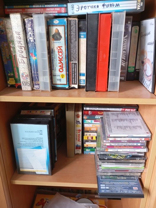 Видео кассеты с записью