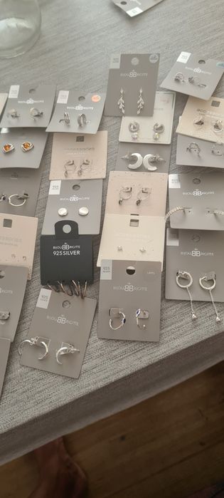 Сребърни бижута. Обеци, пръстени с камъни!