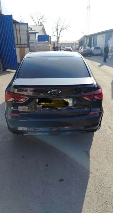 Sotiladi srochna Monza 1.5