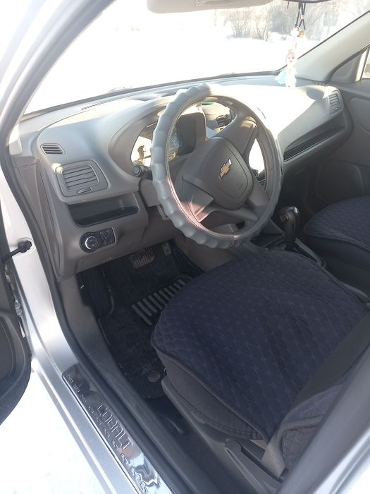 Продам шевроле кобальт 2022 года