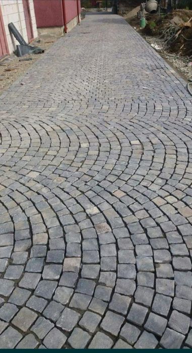 Piatra cubică andezit vând și montez