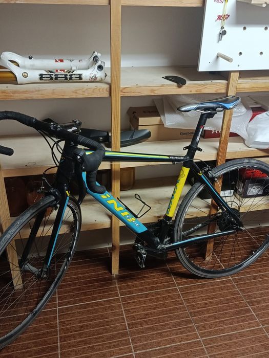 Шоссейный велосипед vivno