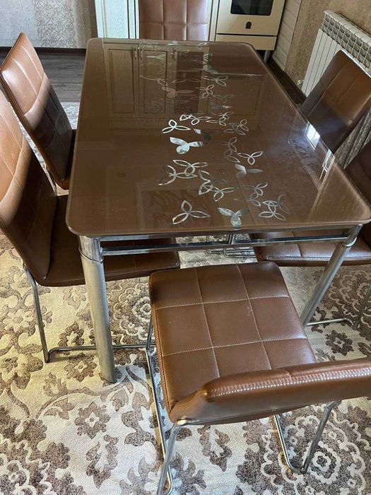 Стеклянный Стол и Набор Стульев (6 штук)