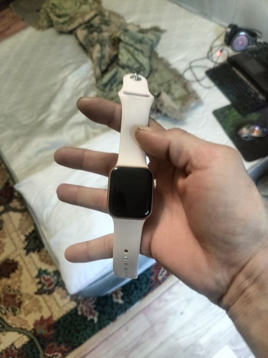 iPhone чесы оригинал