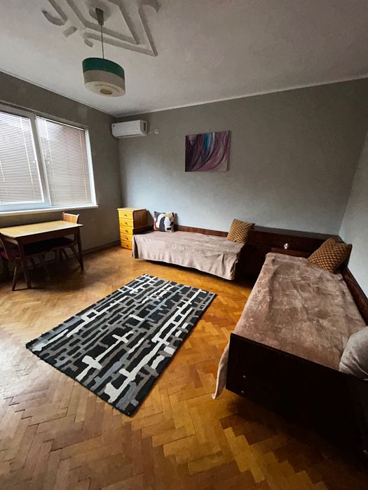 Дава се под наем Тристаен апартамент в Казанлък - 85 кв.м за 275.4 € - Снимка #4