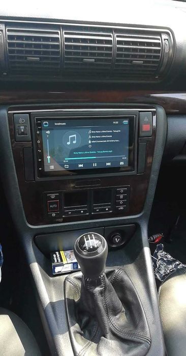 1-8GB Navigatie GPS Android 2DIN - Wifi, Bluetooth, USB, 7" CARPLAY