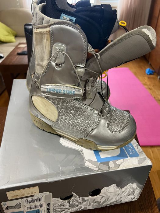 Snowboard  Обувки Burton