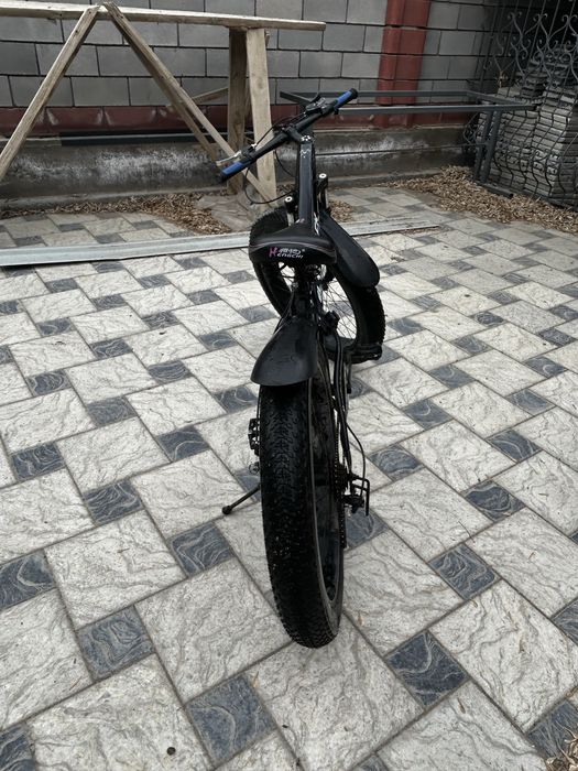 Продам фитбайк 26