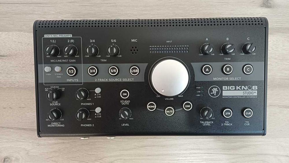 Звуковая карта для студийных мониторов Mackie Big Knob Studio+