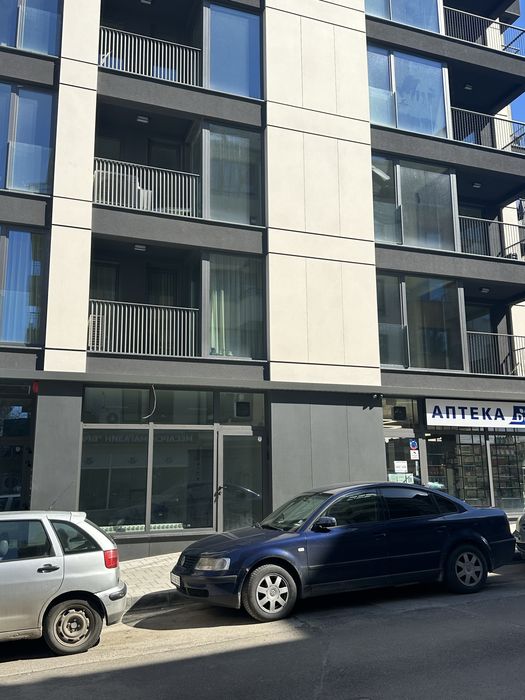 Дава се под наем Магазин в София, Редута - 55 кв.м за 1595.79 € - Снимка #1