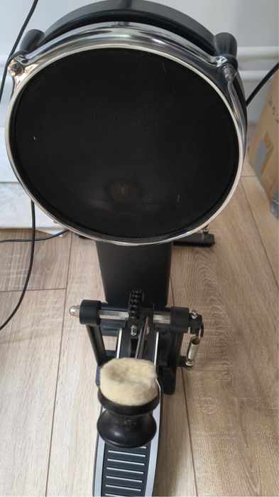 Tobe Alesis Surge (Electronice)