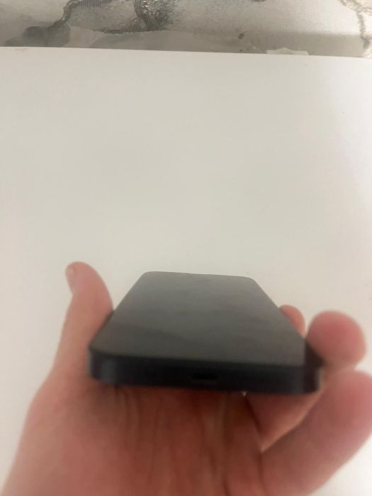 Айфон 13 заблокирован