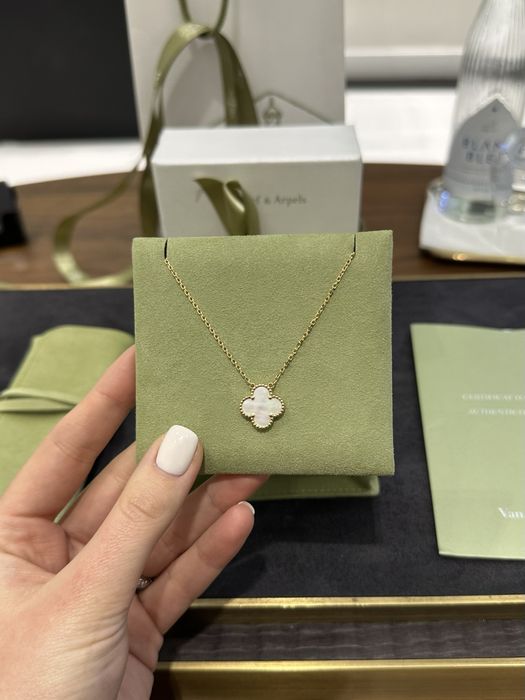 NEW Подвеска Van Cleef and Arpels Vintage Alhambra VCARA45900