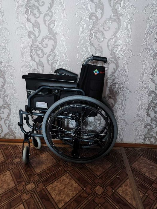 Инвалидная коляска